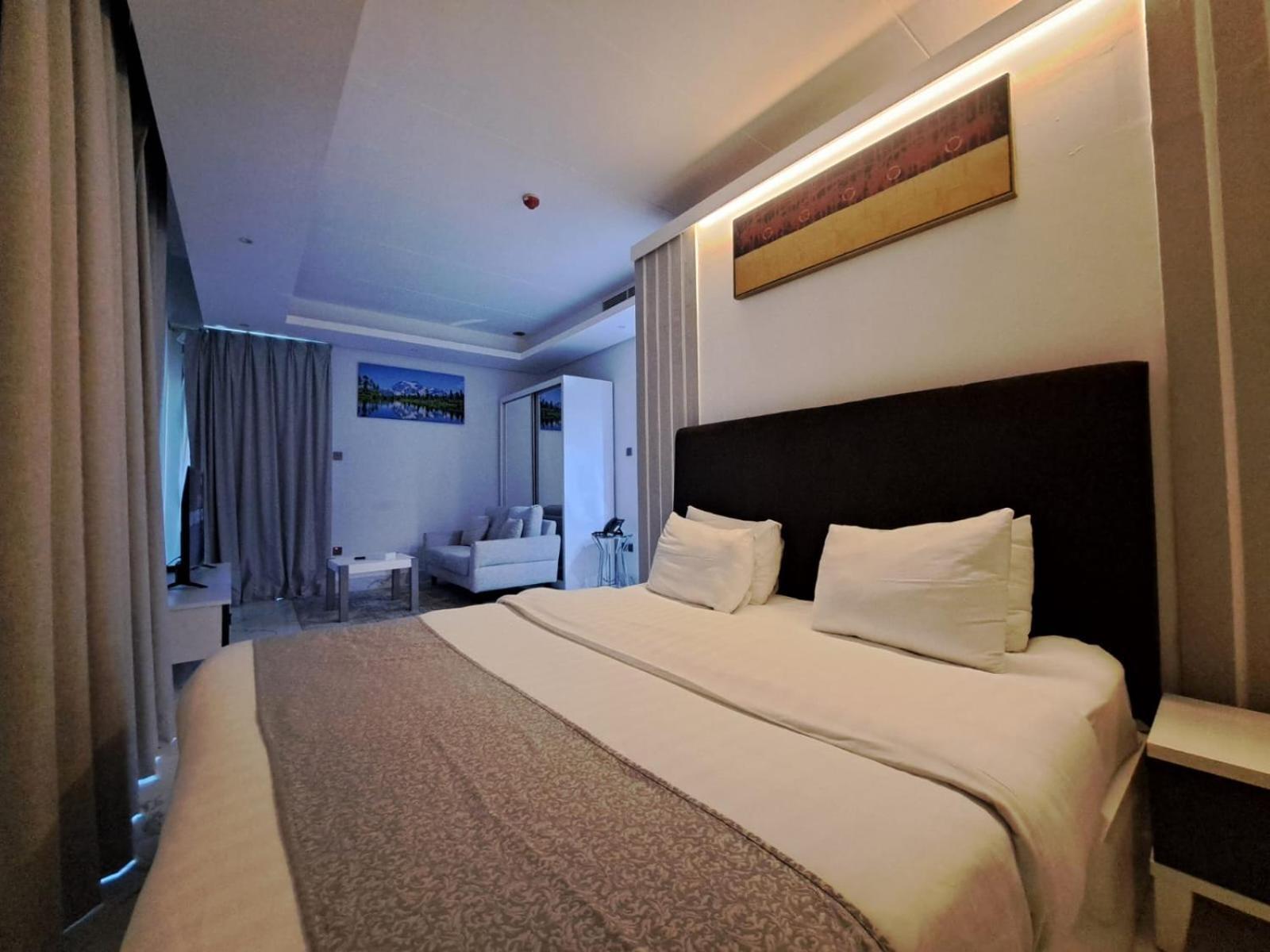 Al Safwa One Apartment Al Hidd ภายนอก รูปภาพ