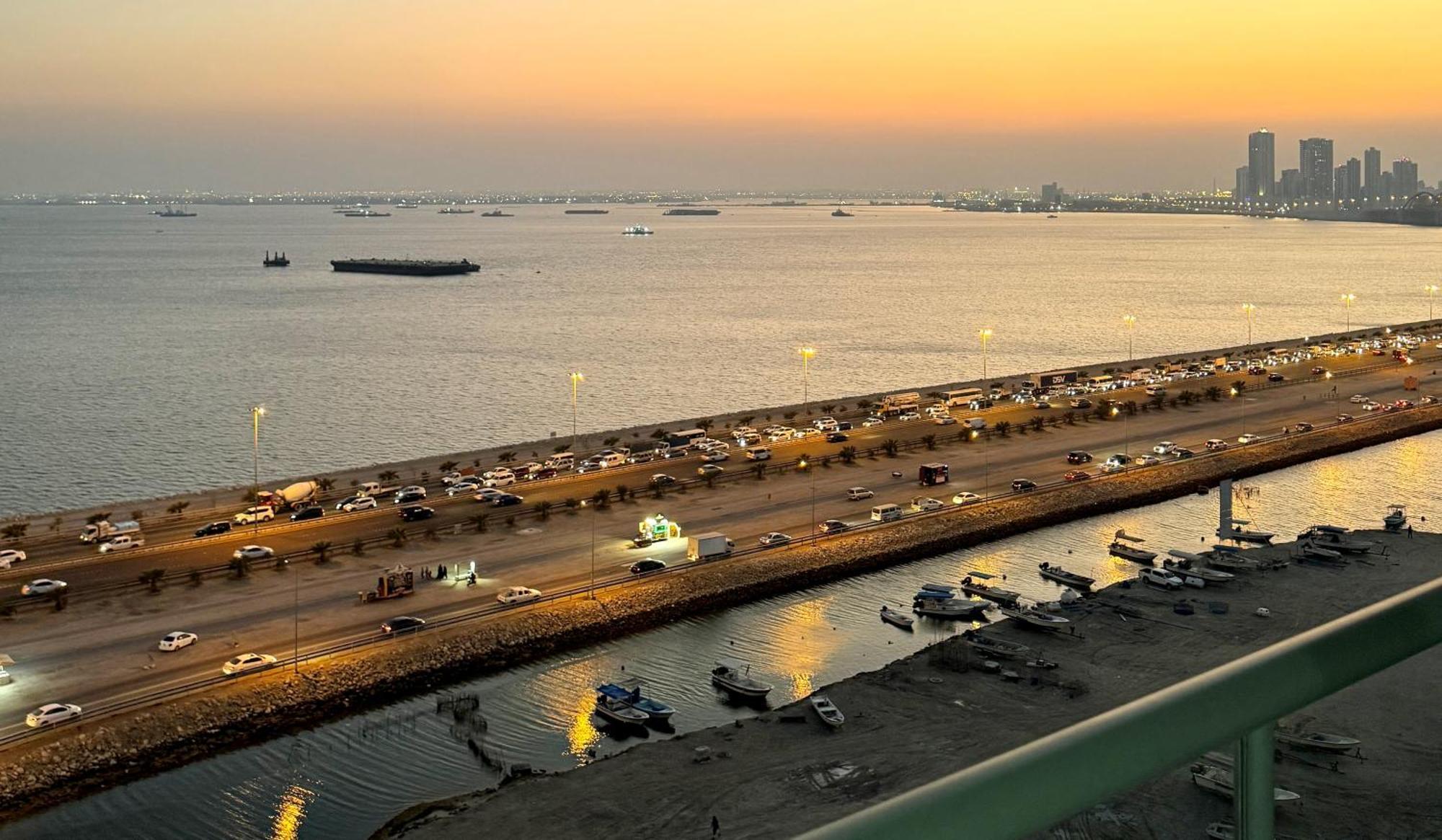 Al Safwa One Apartment Al Hidd ภายนอก รูปภาพ